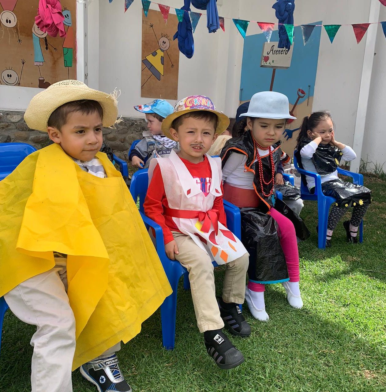 EQUILIBRIO TRABAJO Y FAMILIA  Centro Educativo – Cuenca – Mundo de Juguete